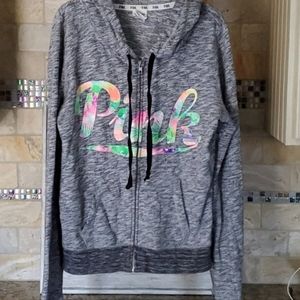 Tropical sweatshirt VS hoodie